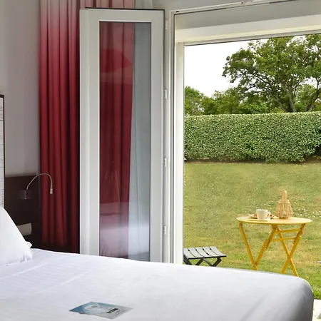 Hotel Kyriad La Rochelle Centre Ville-2